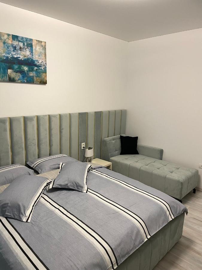 Metamorfoz Apartment Navodari Bagian luar foto