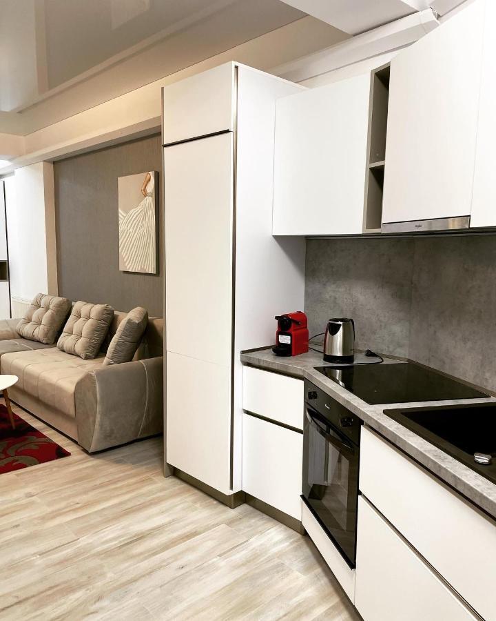 Metamorfoz Apartment Navodari Bagian luar foto
