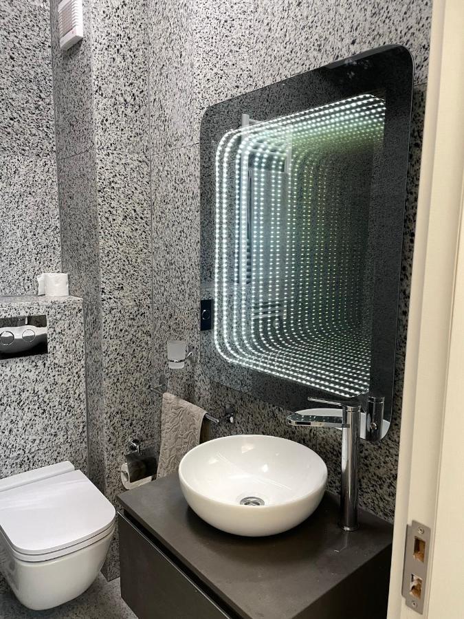 Metamorfoz Apartment Navodari Bagian luar foto