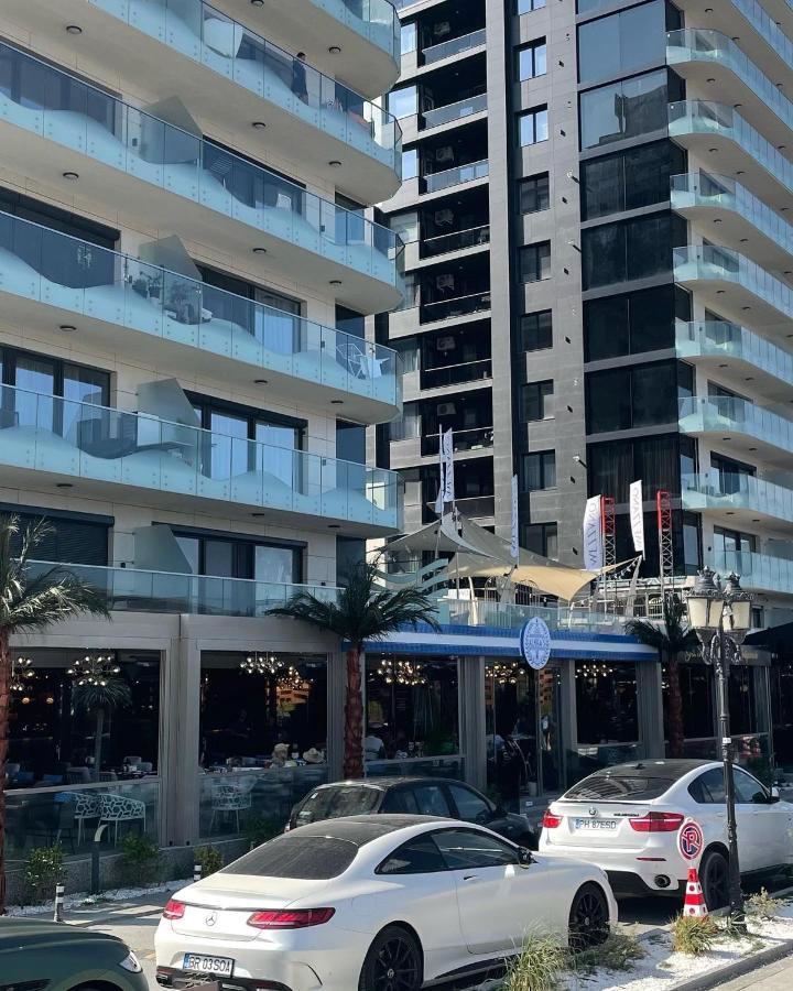 Metamorfoz Apartment Navodari Bagian luar foto