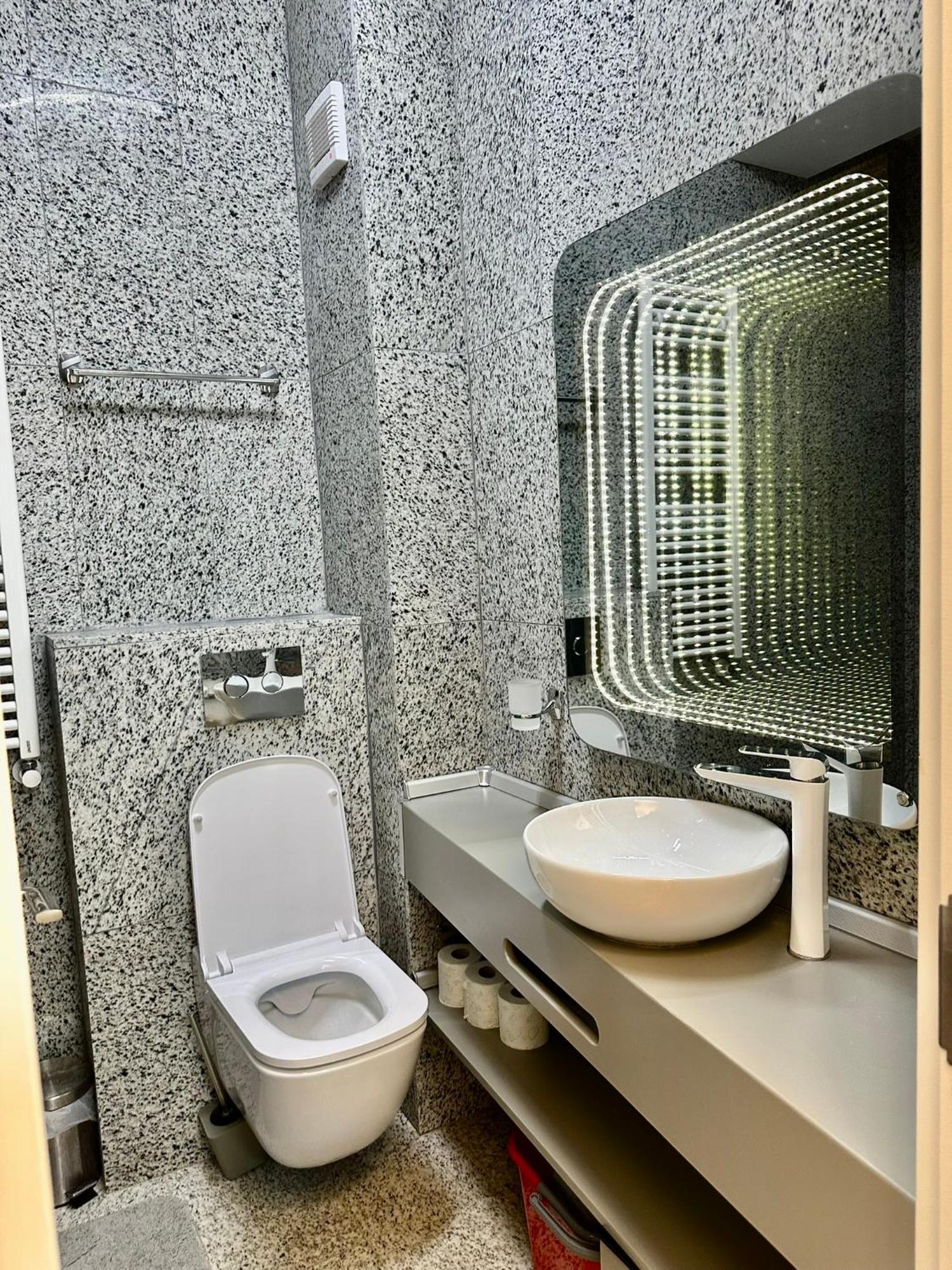 Metamorfoz Apartment Navodari Bagian luar foto