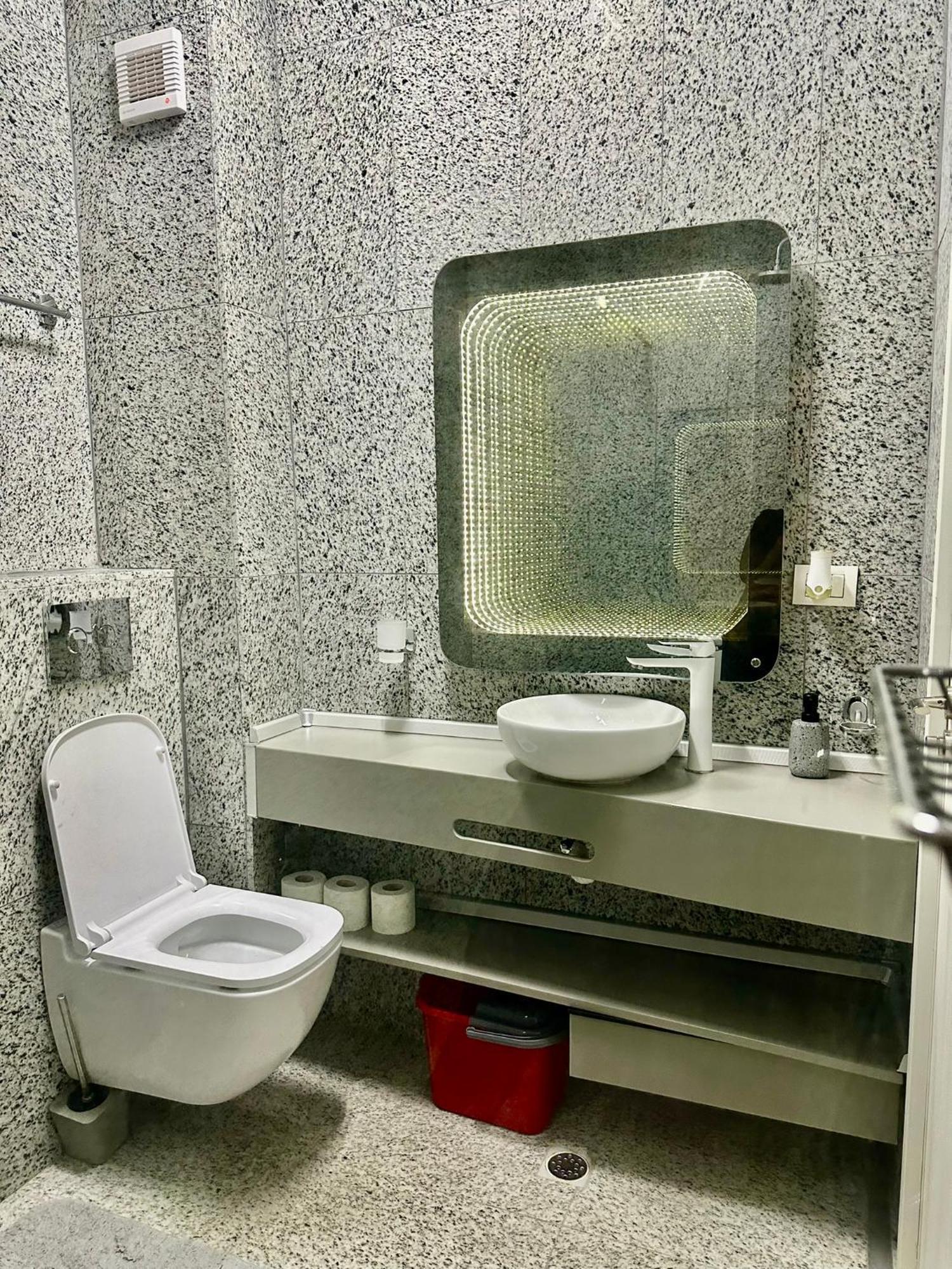 Metamorfoz Apartment Navodari Bagian luar foto